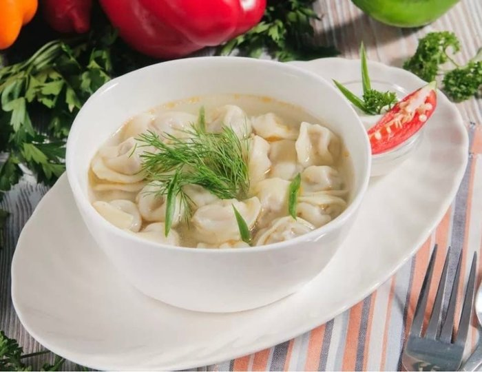 Пельмешки с бульоном